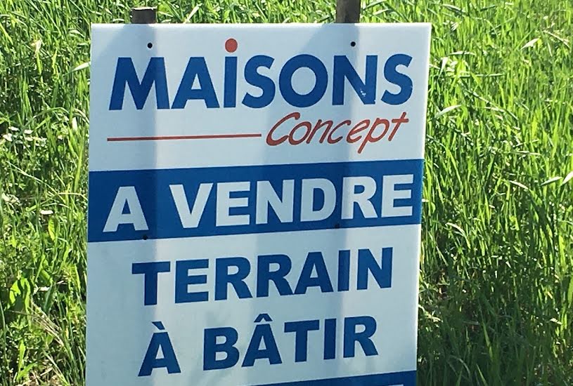  Vente Terrain à bâtir - 270m² à Saint-Gilles-Croix-de-Vie (85800) 