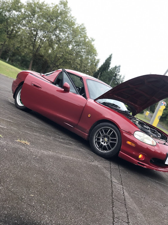 ryosukeさんが投稿したロードスター ・NB・OZレーシング・Sタイヤに関するカスタム事例の投稿画像2枚目