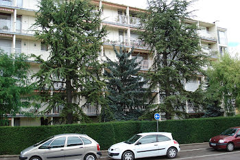 appartement à Saint-Julien-les-Villas (10)