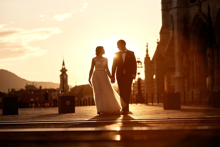 Wedding photographer Kornél Kertész (kerteszkornel). Photo of 24 January 2022