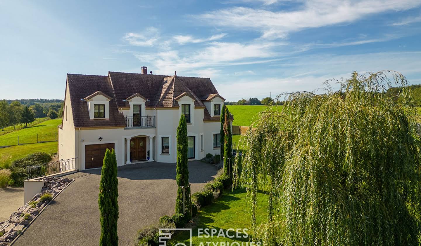 House with terrace Bertrambois