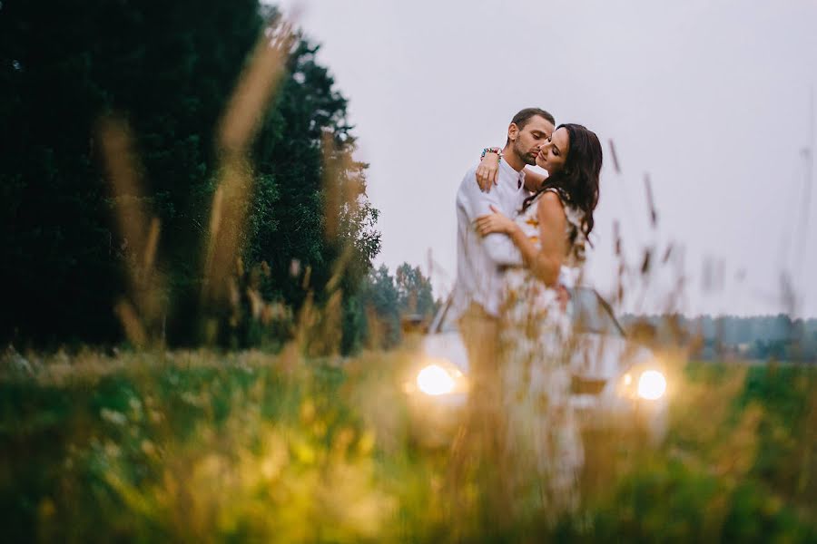 Wedding photographer Sasha Ovcharenko (sashaovcharenko). Photo of 11 January 2017