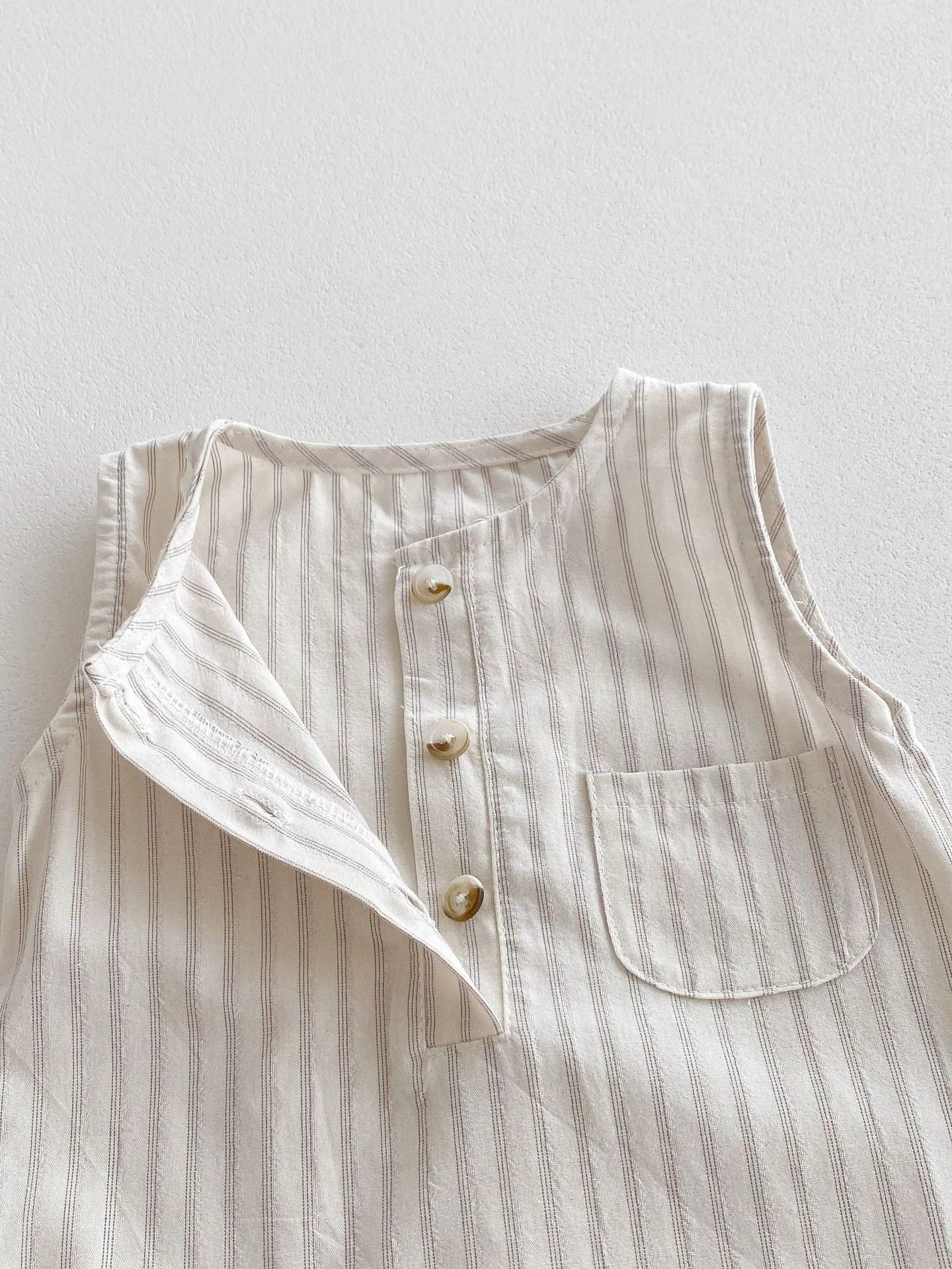 Title 8, Sleeveless Romper Newborn Summer Childrens Ves...