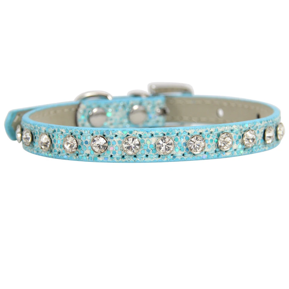 Collar para gatos estilo europeo y americano, elegante y seguro. Proporciona comodidad y estilo a tu felino, ideal para identificación.