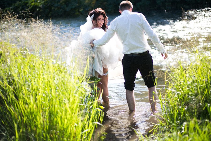 Fotografo di matrimoni Rinat Sayfulin (rinat). Foto del 7 agosto 2016