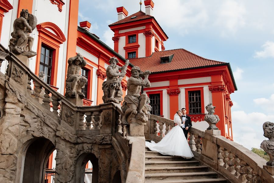 Wedding photographer Viktor Zdvizhkov (zdvizhkov). Photo of 7 October 2019