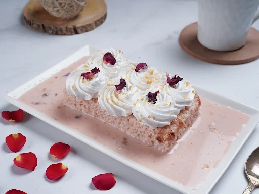 Rose And Honey Tres Leches