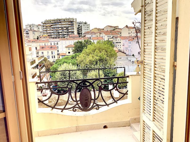 Location  appartement 2 pièces 34.11 m² à Cannes (06400), 860 €