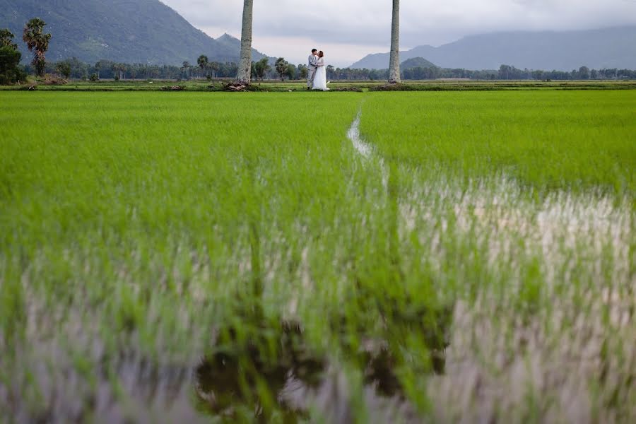 Wedding photographer Nguyen Thanh Tu (nanoray). Photo of 25 August 2020