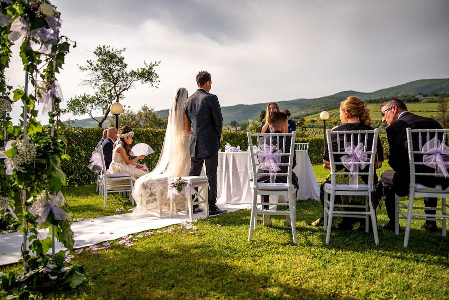 Fotógrafo de casamento Sara Pieraccini (sarapieracciniph). Foto de 5 de fevereiro 2020