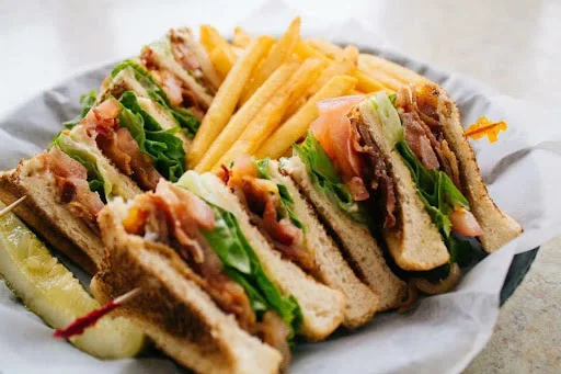 B L T ( Bacon Lettuce Tomato) Sandwich Grilled