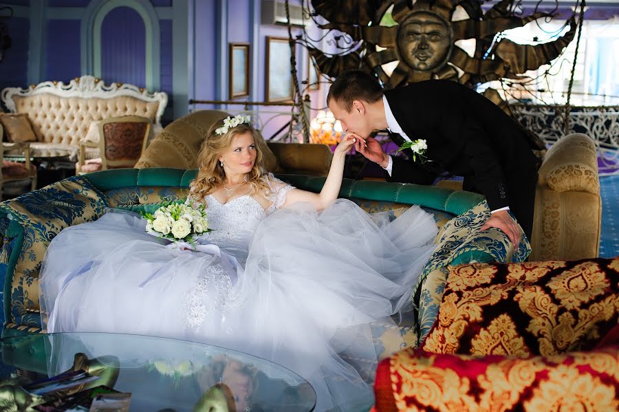 Esküvői fotós Igor Rozhkov (photographer66). Készítés ideje: 2015 március 12.