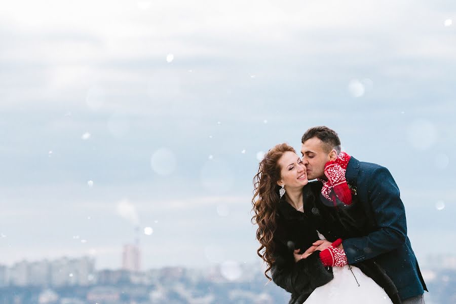 Fotografo di matrimoni Tatyana Tarasovskaya (tarasovskaya). Foto del 21 aprile 2015