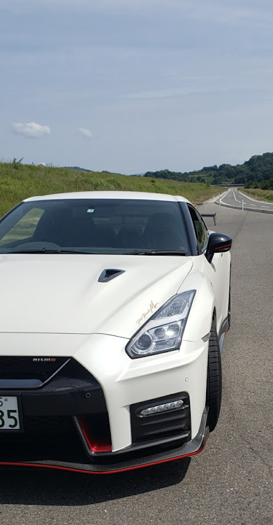 NISSAN GT-Rのぼっちドライブ・🌧️に関するカスタム事例の投稿画像7枚目