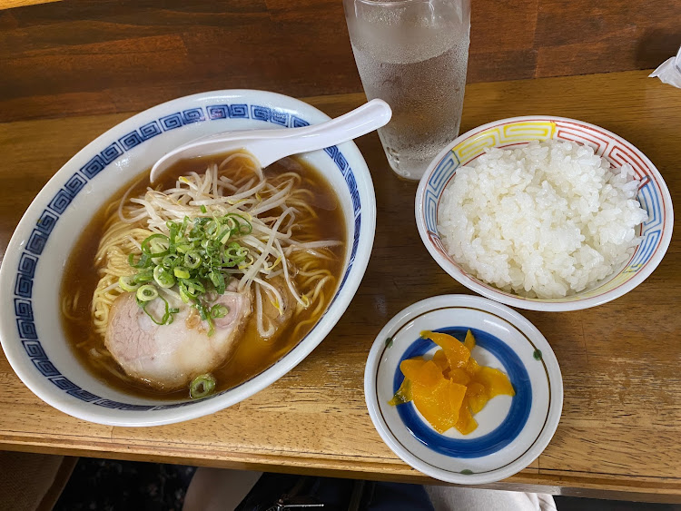 マツダスピードアクセラの岡山国際サーキット・中華飯店　桃園・マツダスピードアクセラ・中華そばに関するカスタム事例の投稿画像3枚目