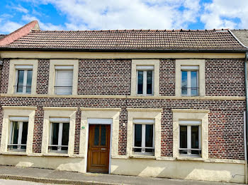 maison à Noyon (60)