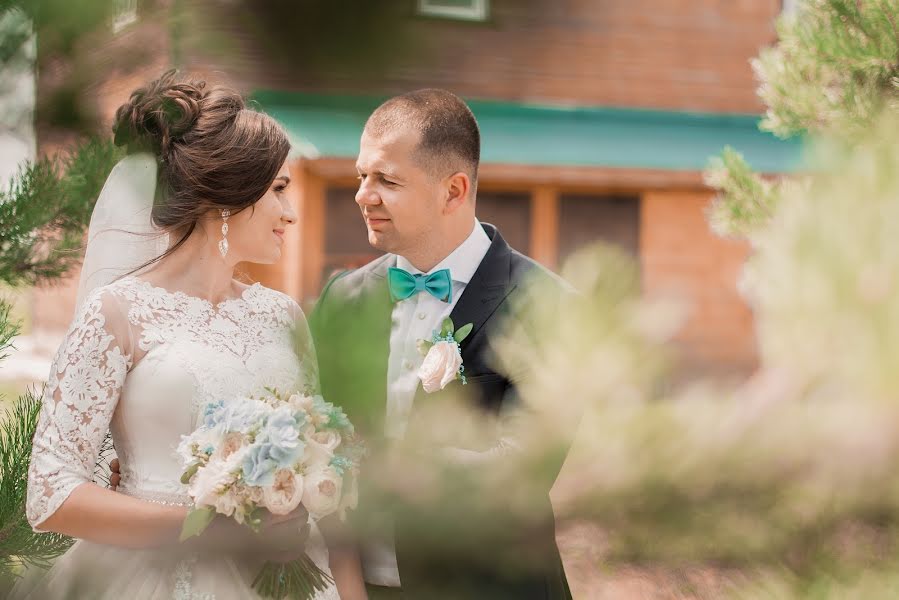 Wedding photographer Alisa Zenkina (inwonderland). Photo of 8 February 2019