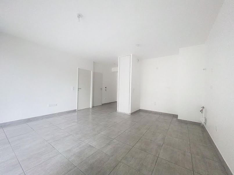 Location  appartement 2 pièces 44 m² à Clermont-Ferrand (63000), 625 €