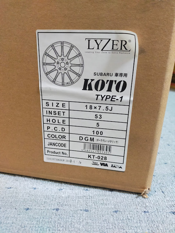 インプレッサ スポーツのLYZER・KOTO・ホイール・18インチに関するカスタム事例の投稿画像3枚目