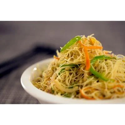 Cantonese Rice Noodles Vegetable(Mc)