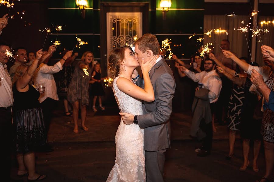 Fotógrafo de bodas Joshua Sagar (joshuasagar). Foto del 8 de septiembre 2019