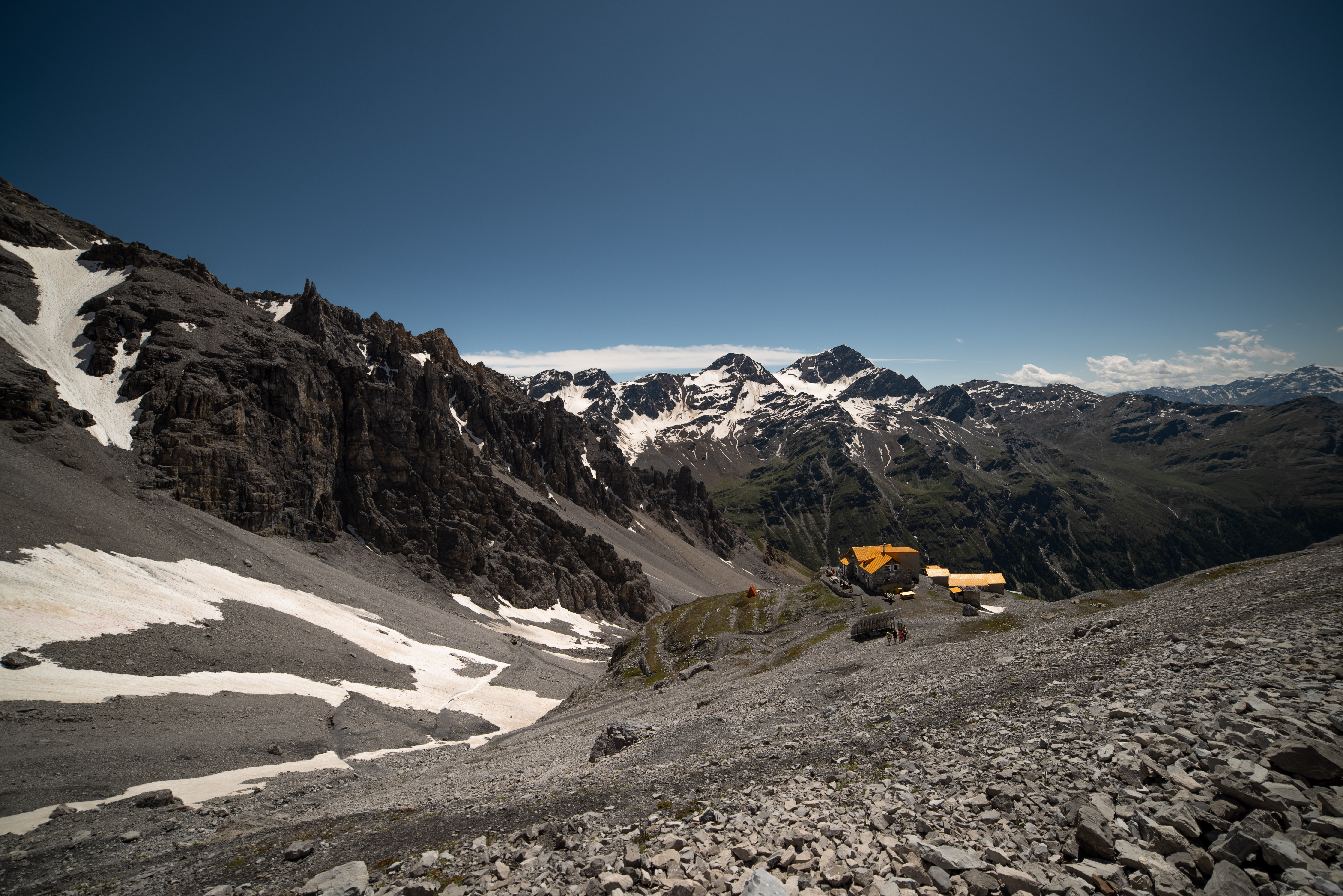 Il rifugio dal tetto giallo di chiaramap