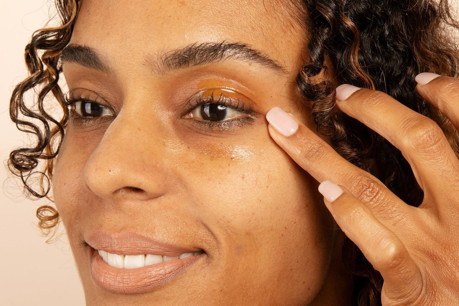 Youthful Eyes Your Guide To Effective Eye Creams