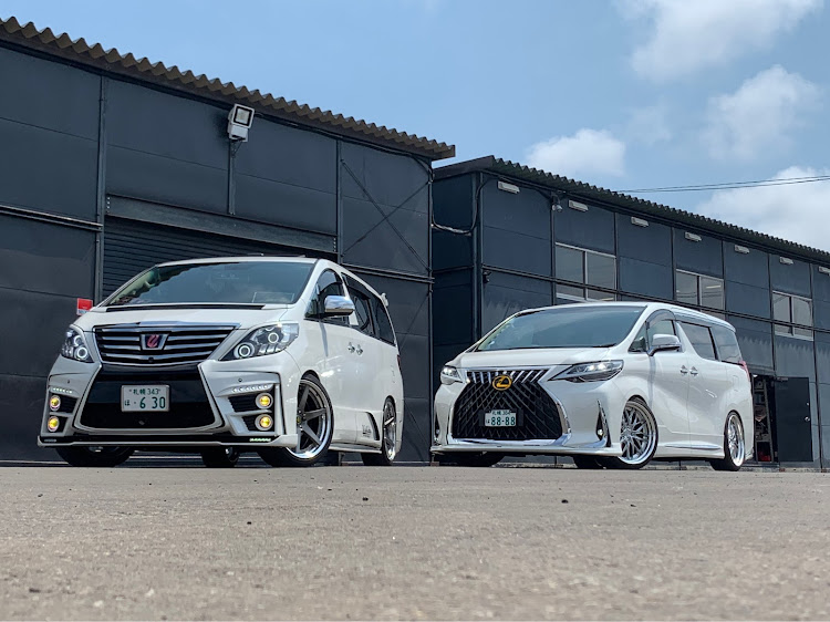 ランドクルーザーの爽やかシャミーズw・LM仕様・アルファード・EZOistJAPAN・EZOistで会いましょうに関するカスタム事例の投稿画像6枚目