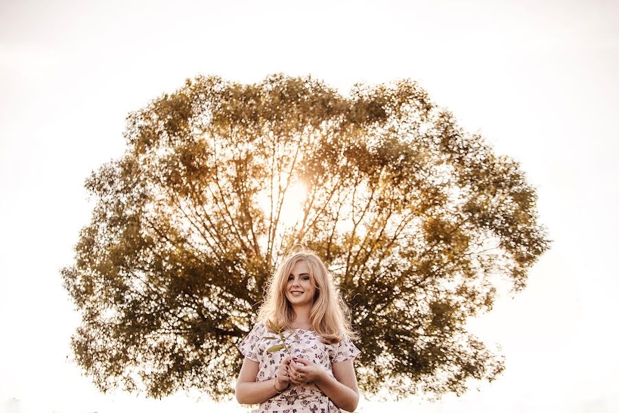 Wedding photographer Alena Polozhenceva (nimta). Photo of 2 September 2018