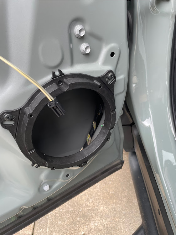 RAV4のRAV4・スピーカー交換・これで全部交換・外は灼熱に関するカスタム事例の投稿画像2枚目