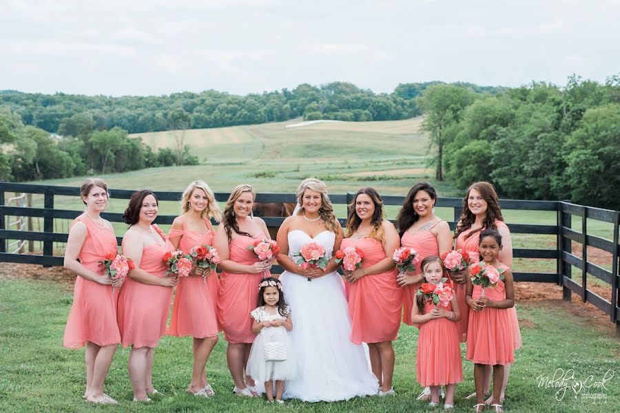 Fotógrafo de casamento Melody Cook (melodycook). Foto de 8 de setembro 2019