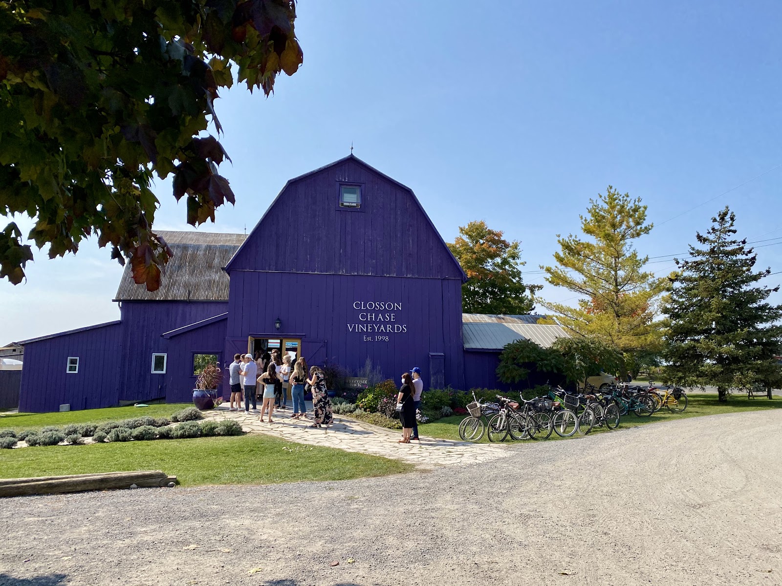 wine and beer tours prince edward county