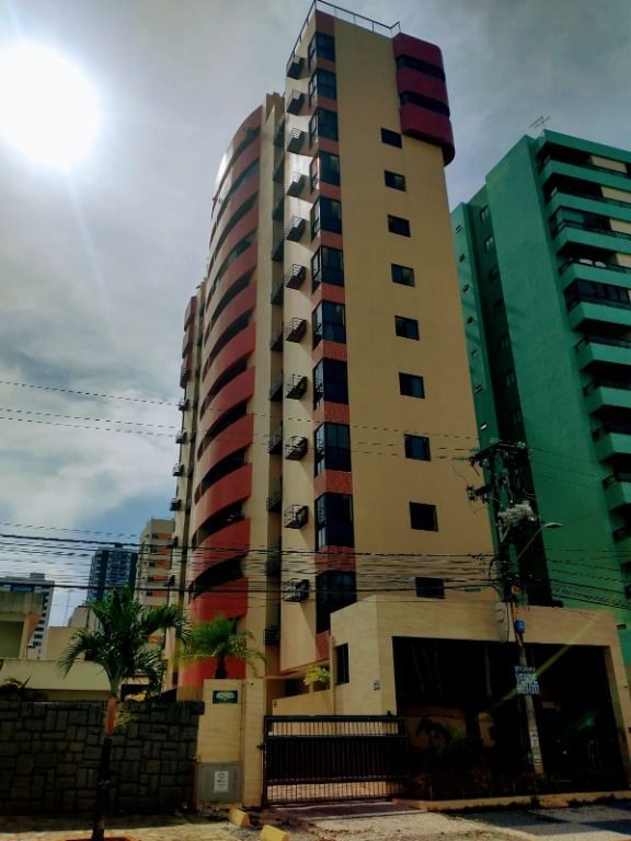 Apartamento com 3 dormitórios à venda, 96 m² por R$ 650.000,00 - Tambaú - João Pessoa/PB