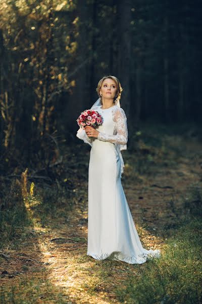 Photographe de mariage Evgeniy Kirvidovskiy (kontrast). Photo du 21 octobre 2015