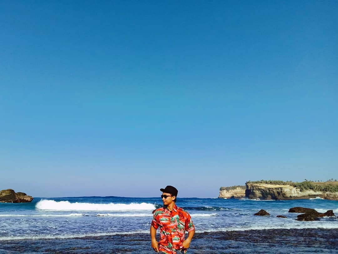 pantai klayar pacitan