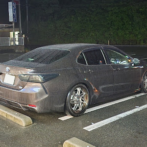 カムリ AXVH70