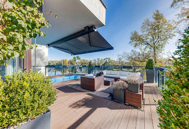 Appartement avec terrasse et piscine 12