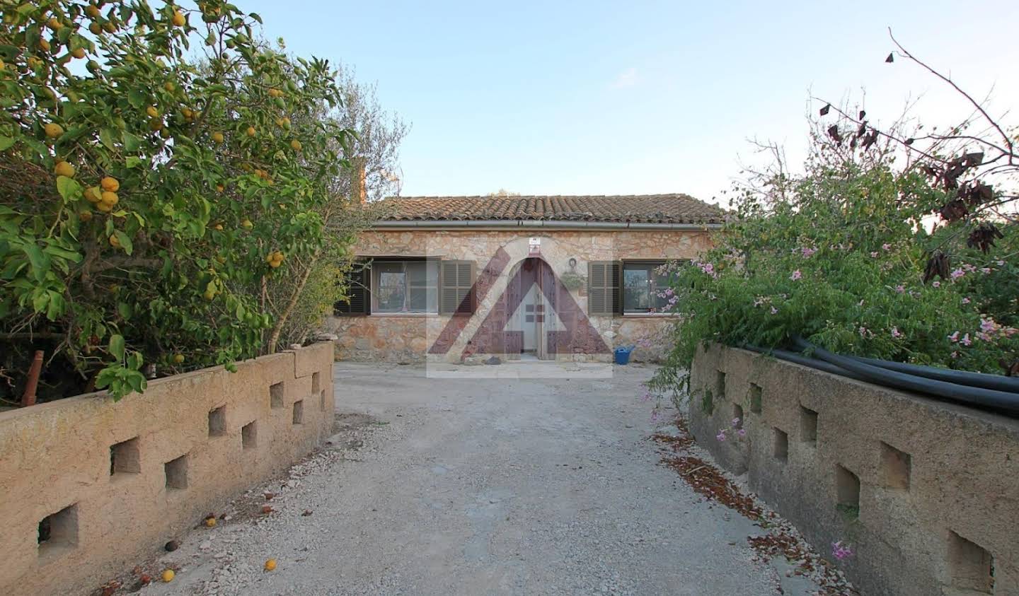 Villa avec piscine et terrasse Santanyí