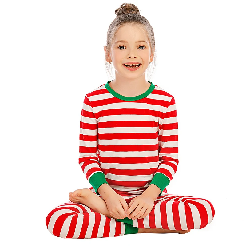 Title 1, Kinderpyjama Lange Mouwen Rood en Wit Gestreept...