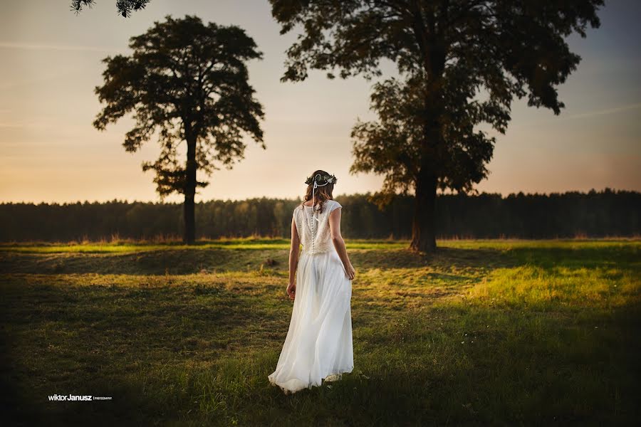 Wedding photographer Wiktor Janusz (wiktorjanusz). Photo of 1 November 2017