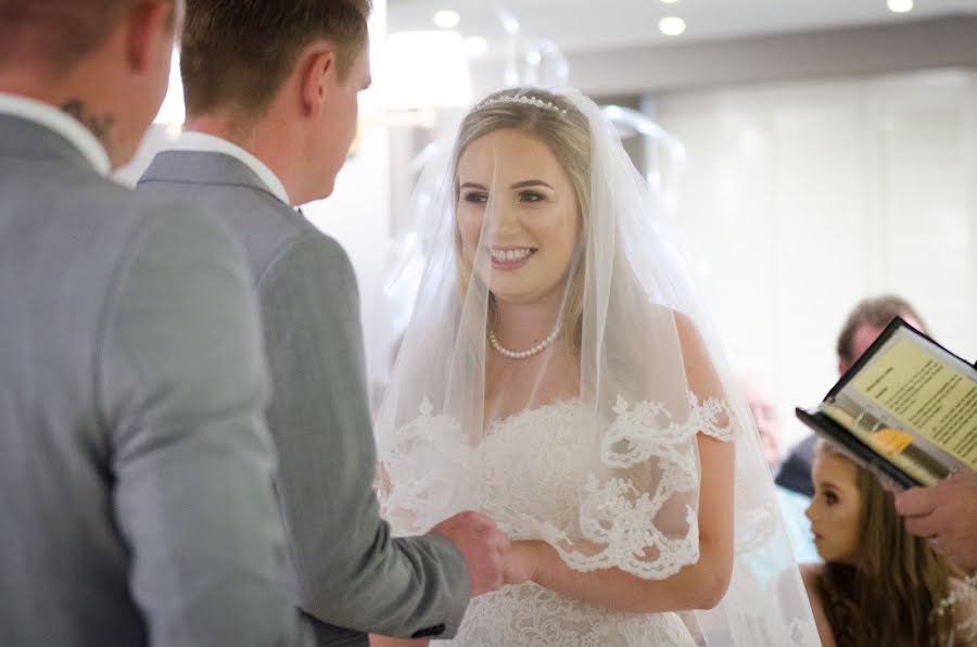 Fotógrafo de casamento Caron Birlow (birlowphoto). Foto de 1 de julho 2019