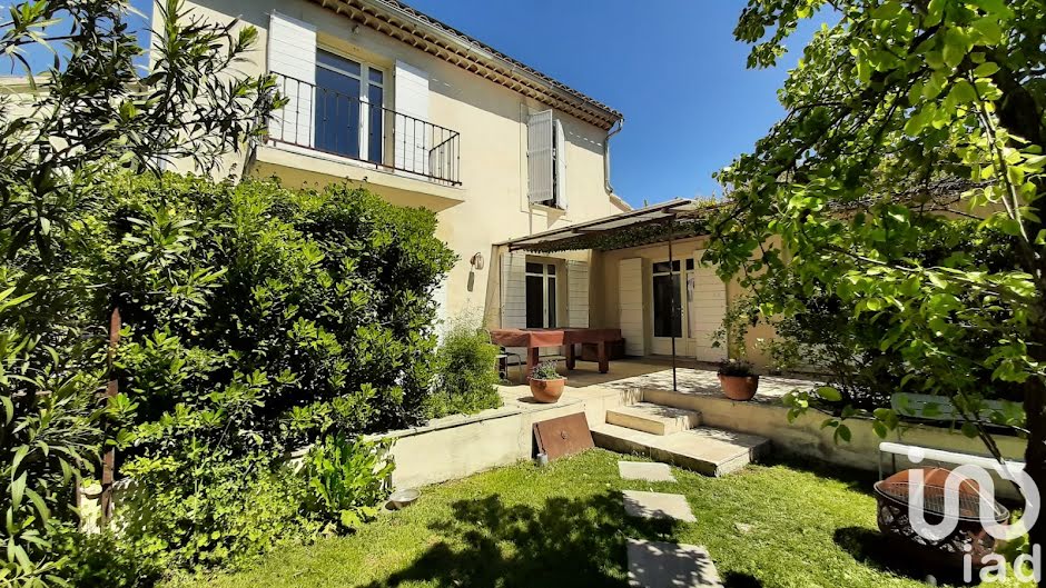 Vente maison 5 pièces 167 m² à L'Isle-sur-la-Sorgue (84800), 699 000 €