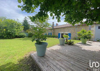 maison à Angouleme (16)