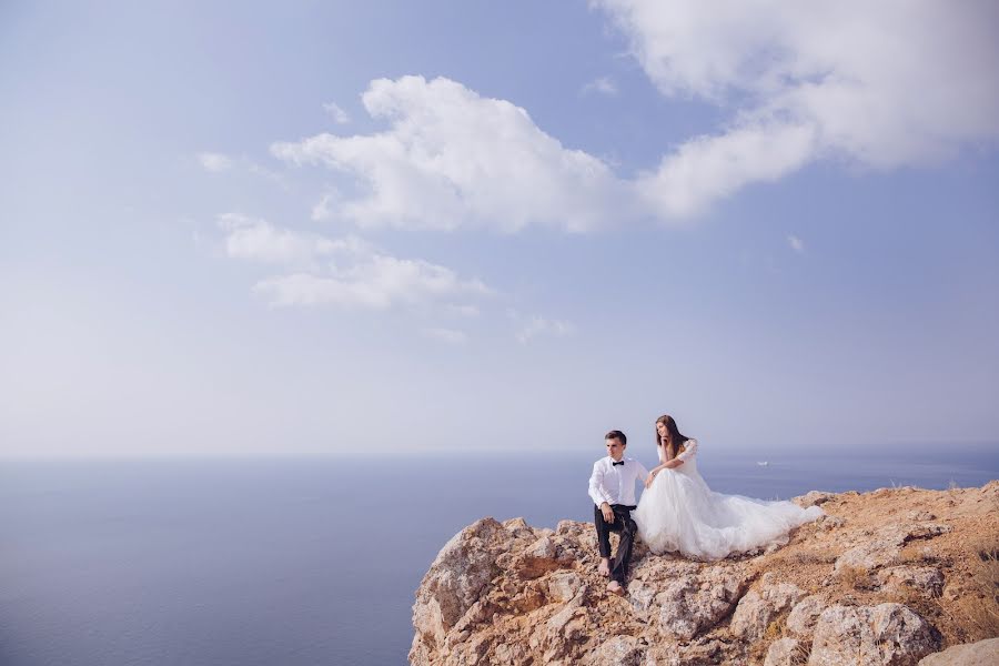 Wedding photographer Ekaterina Vashneva (katevashneva). Photo of 24 December 2015