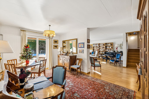 Maison avec jardin et terrasse 4