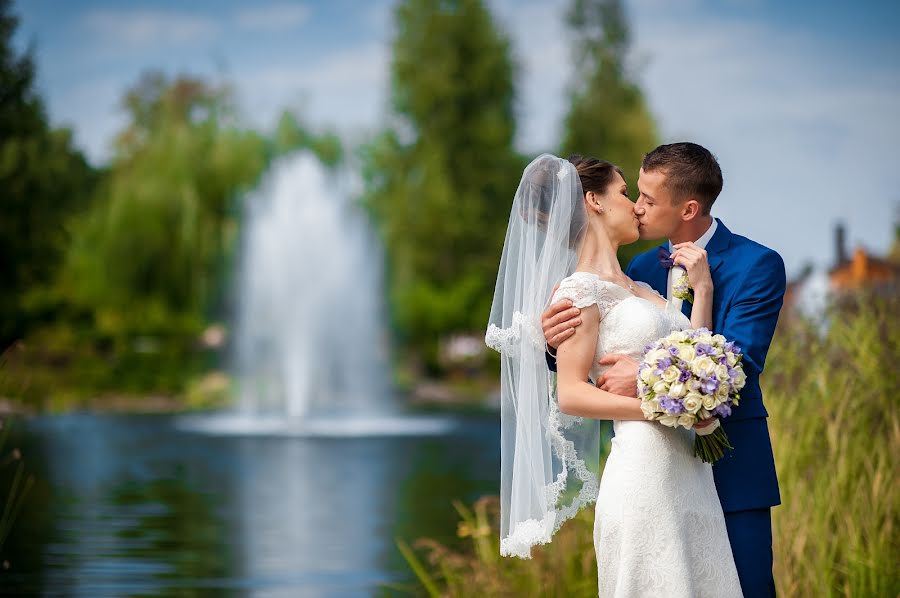 Photographe de mariage Ruslan Novosel (novosyol). Photo du 31 mai 2016