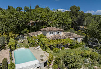 Villa with pool and terrace 11