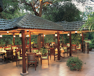 Rim Naam Restaurant (The Oberoi Hotel) photo 2