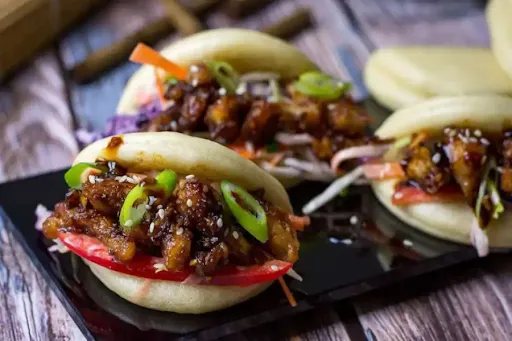 Thai Basil Chicken Bao