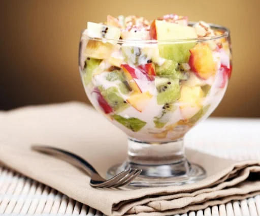 Fruit Salad With Ice-Cream, Cream, Tutti-Fruity & Cherry((500Ml)